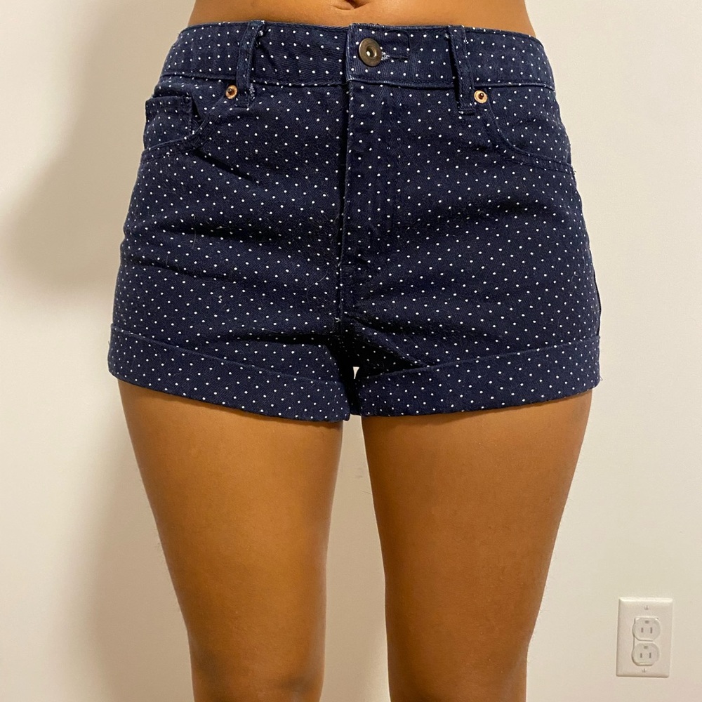Polka dots jeans shorts
